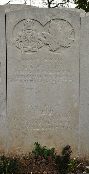 Luke's gravestone in Longuenesse Cemetery, May 2011